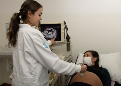 Especialización en Ginecología y Obstetricia